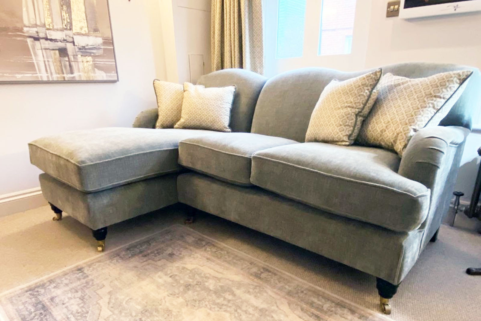 chelsea chaise sofa image