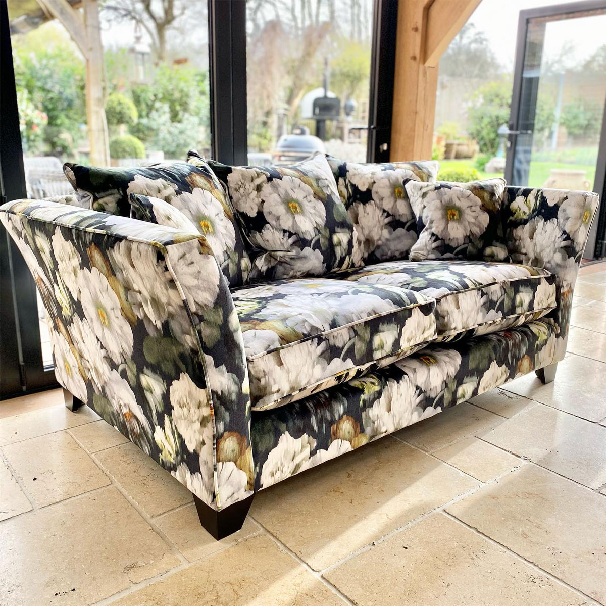 Sofas & Sofa Beds - Handcrafted in Hampshire & Wiltshire England